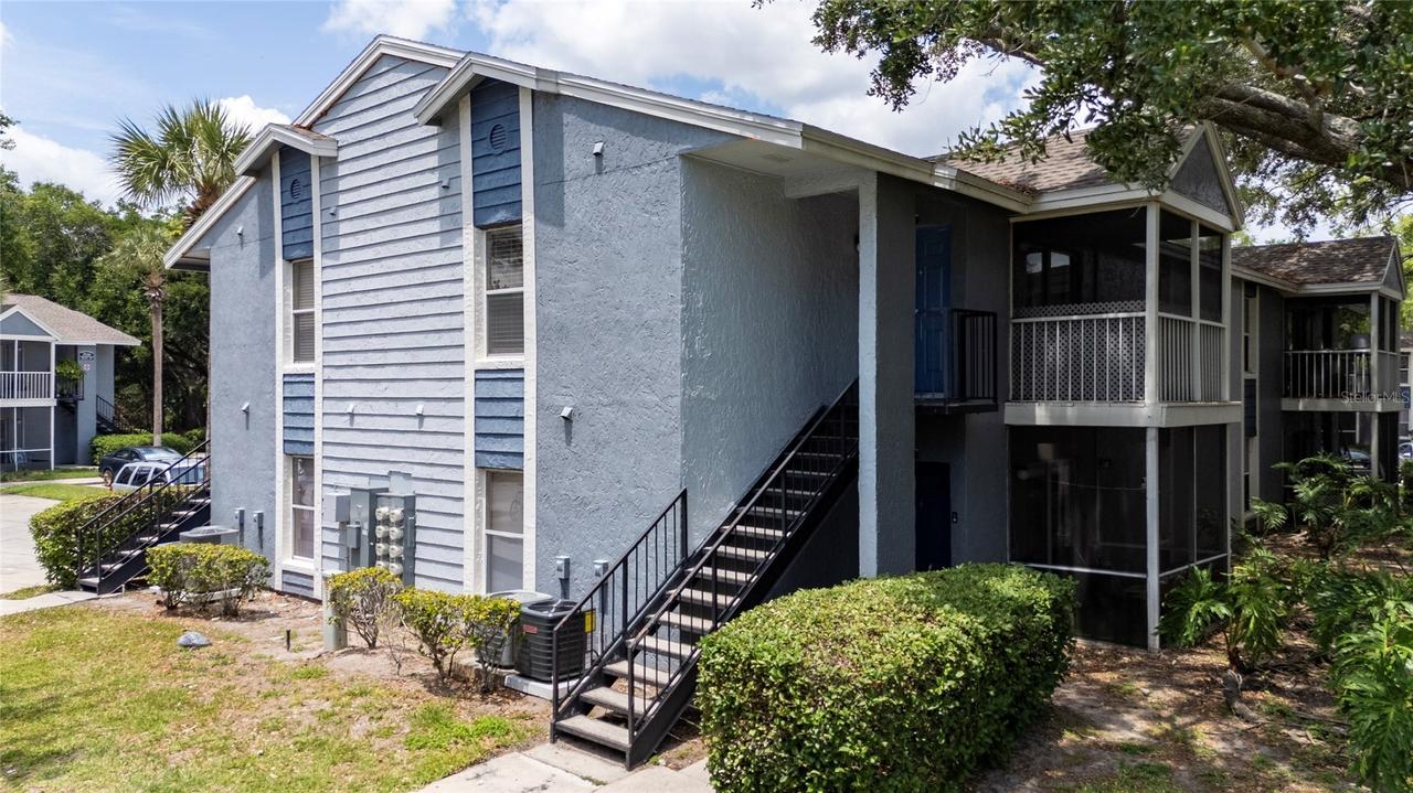 3849 Bay Club Cir. #204, Kissimmee, FL 34741