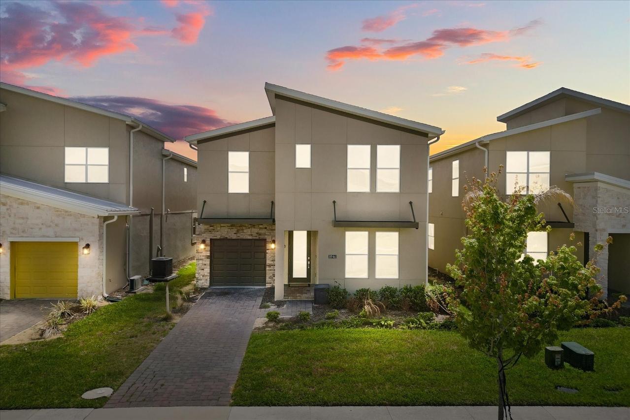 8946 Play Through Dr., Davenport, FL 33896