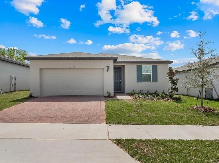 2606 Irish Elk Ave., Davenport, FL 33837