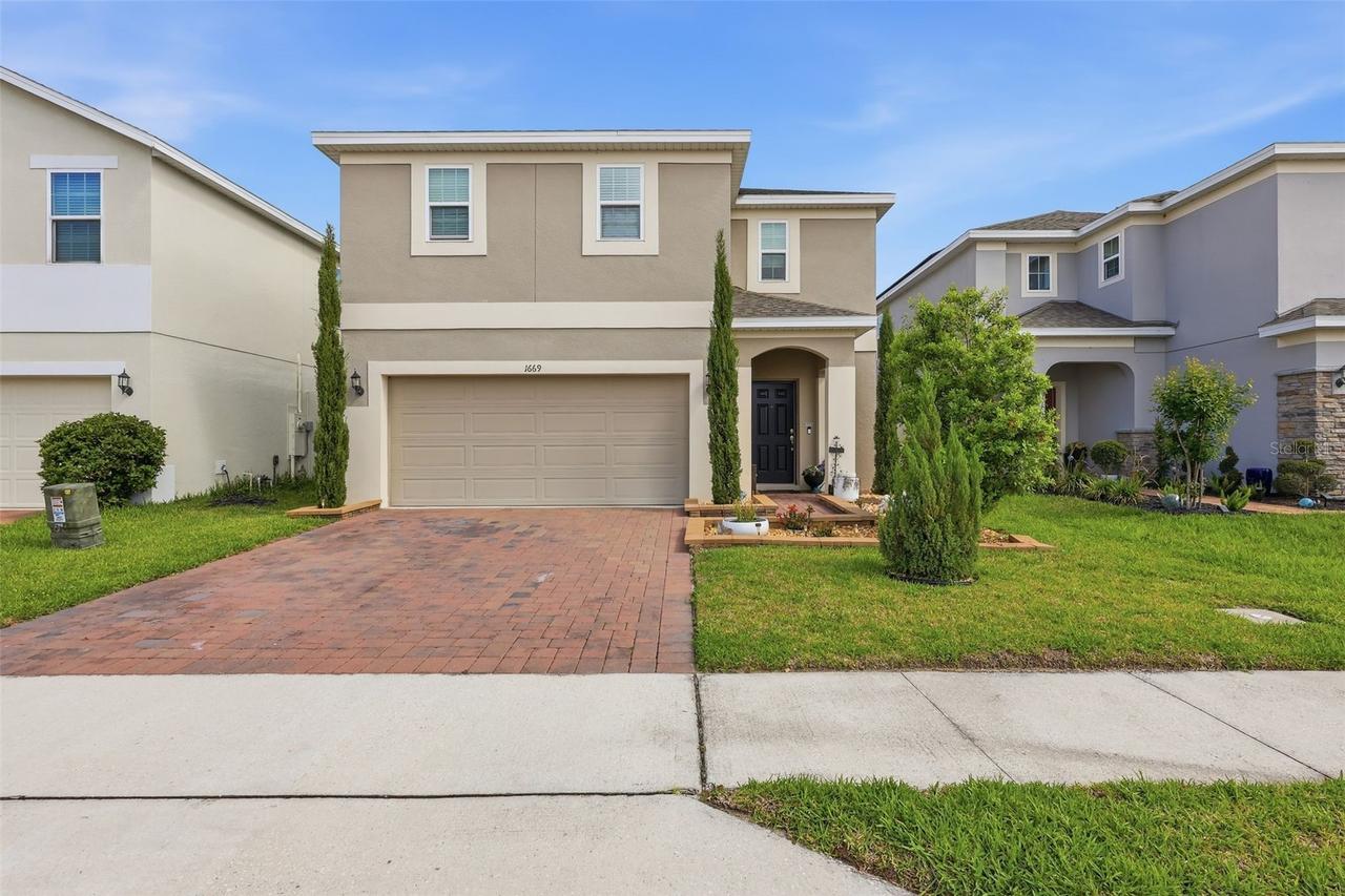 1669 Swan Swim Dr., Davenport, FL 33837