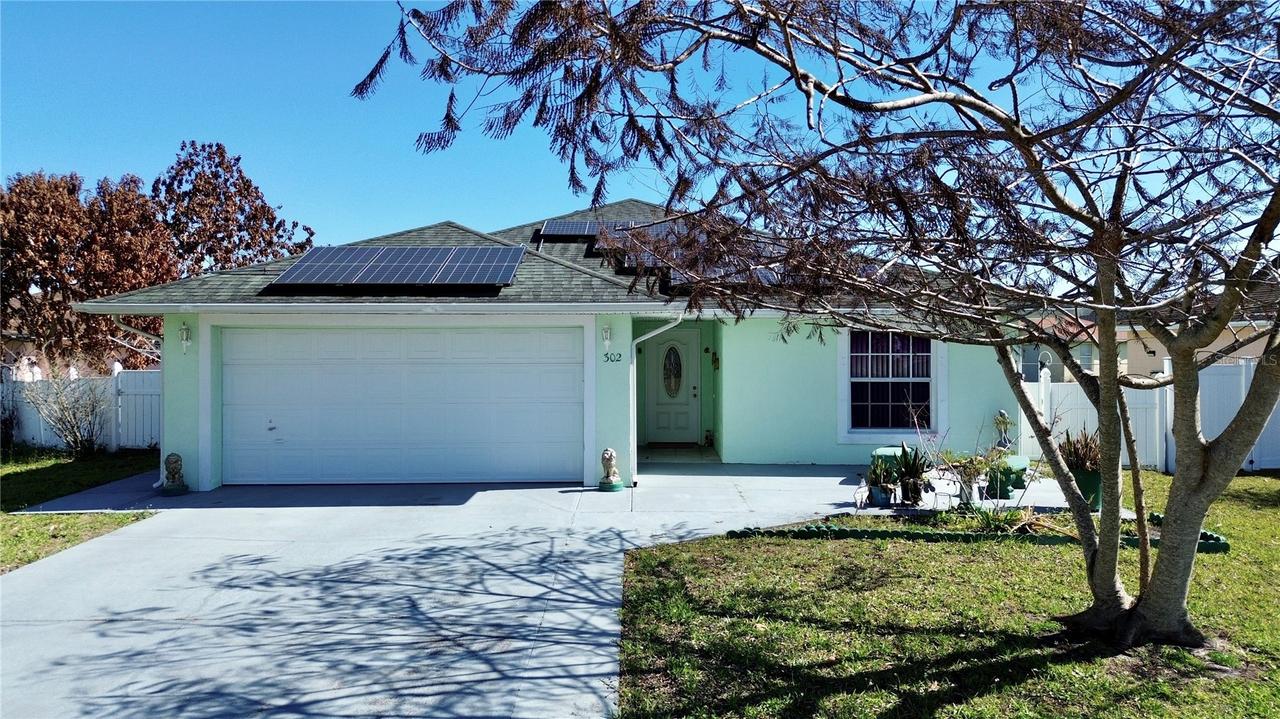 302 Miami Pl., Kissimmee, FL 34759