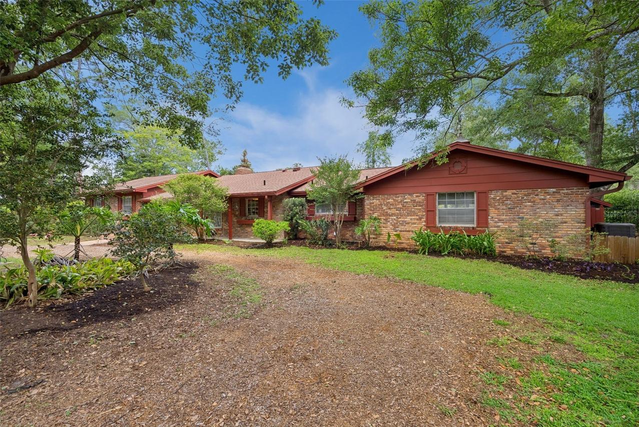 295 Frances Cir., Altamonte Springs, FL 32701