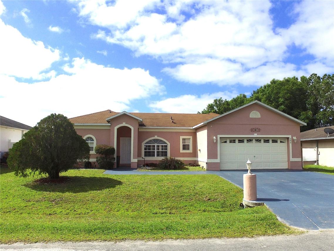 302 Ferrara Ct., Kissimmee, FL 34758