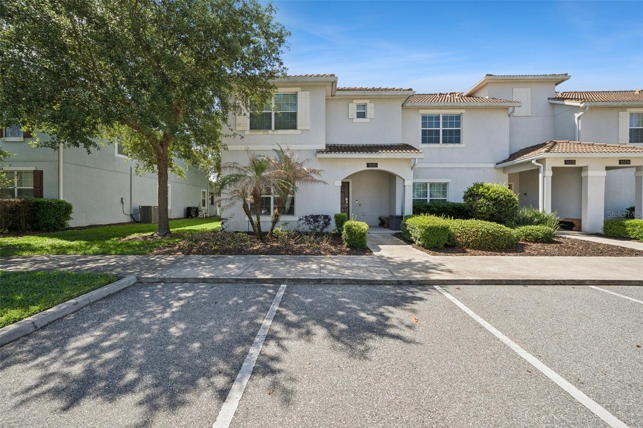 1610 Moon Valley Dr., Davenport, FL 33896