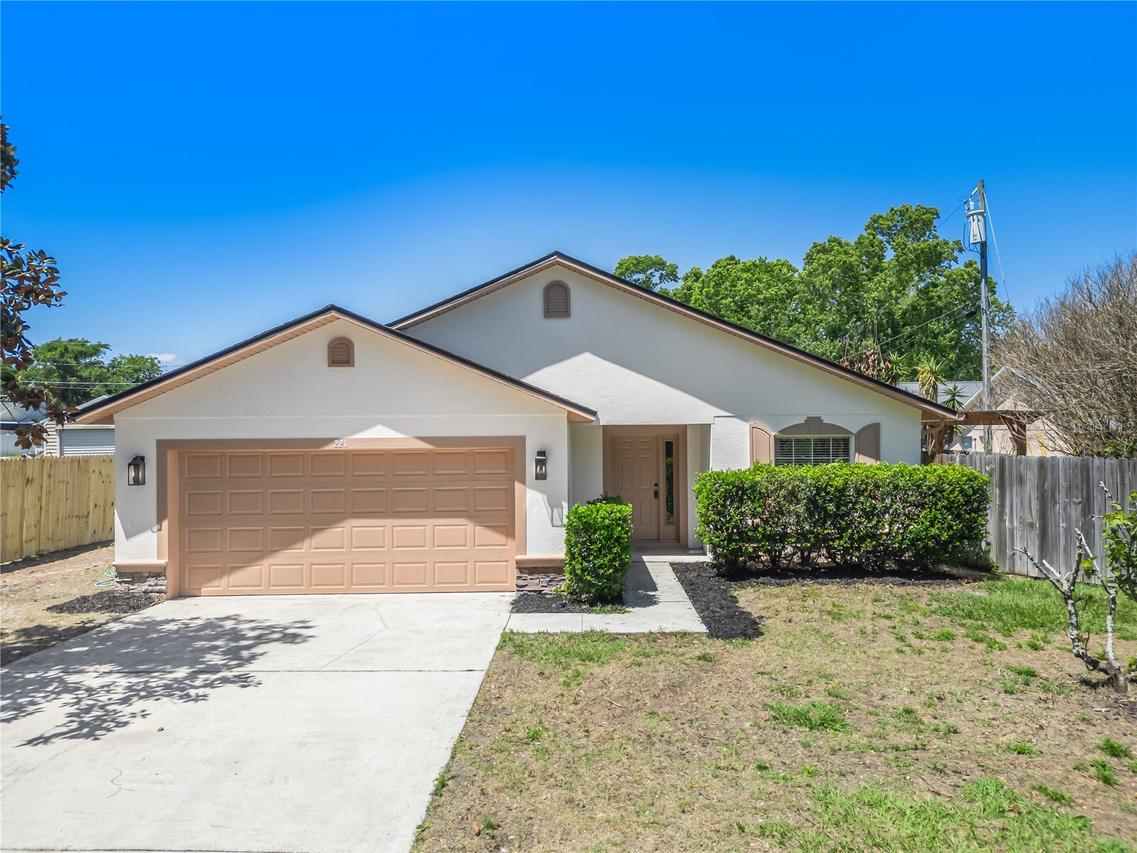 221 Rosa Ave., Oviedo, FL 32765