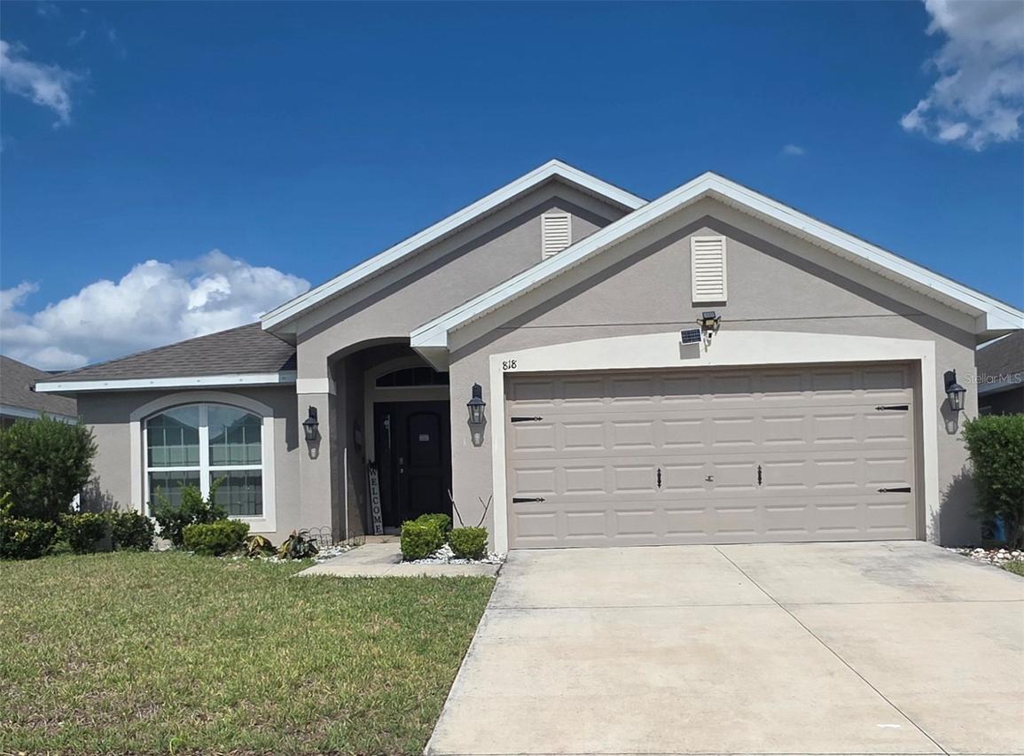 818 Landmark Hills Dr., Haines City, FL 33844