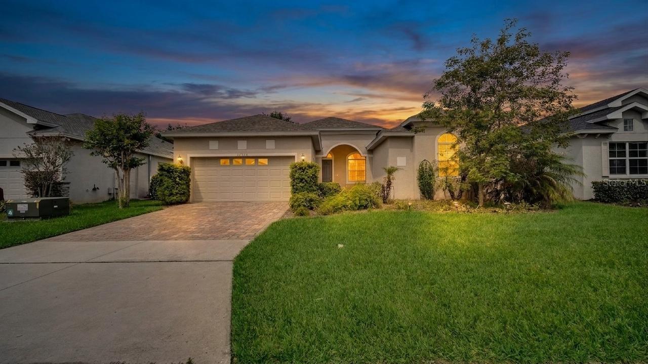 226 Douglas Park Ave., Davenport, FL 33897