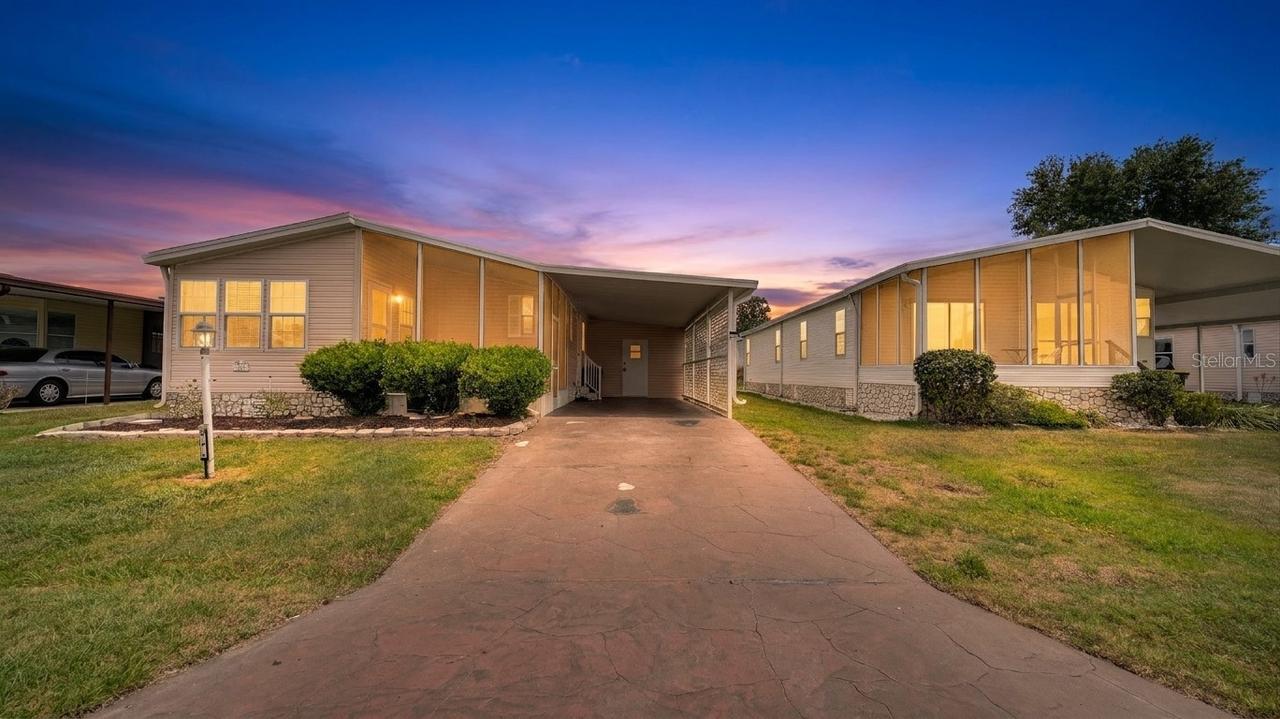 226 Douglas Park Ave., Davenport, FL 33897