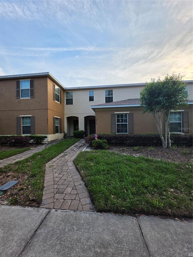 2912 Tanzanite Ter., Kissimmee, FL 34758