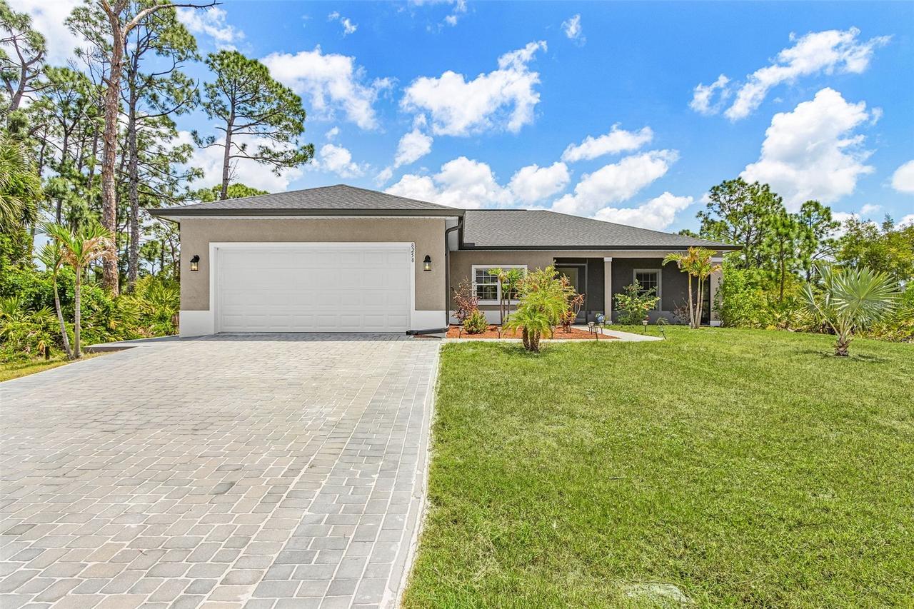 8258 Dimstead St., Port Charlotte, FL 33981