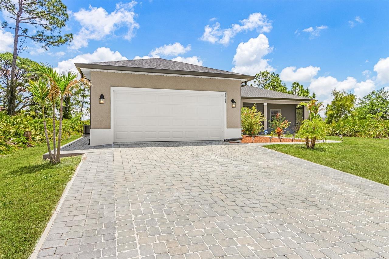 8258 Dimstead St., Port Charlotte, FL 33981