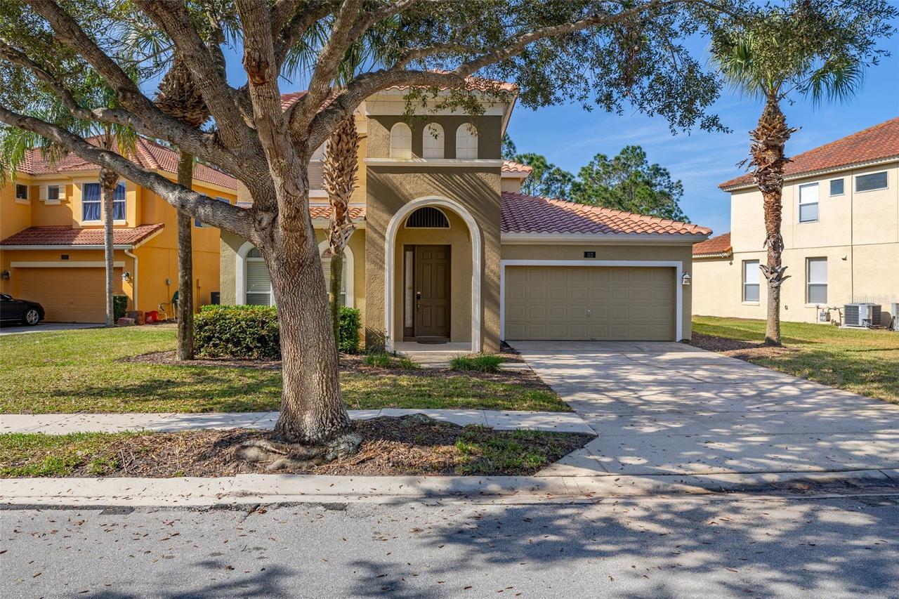 113 Tiger Lily Ct., Davenport, FL 33837