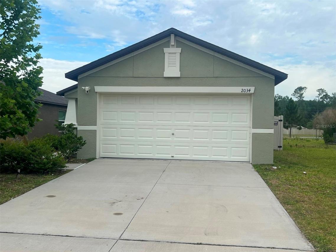 2034 Old Pasture Ln., Lakeland, FL 33801