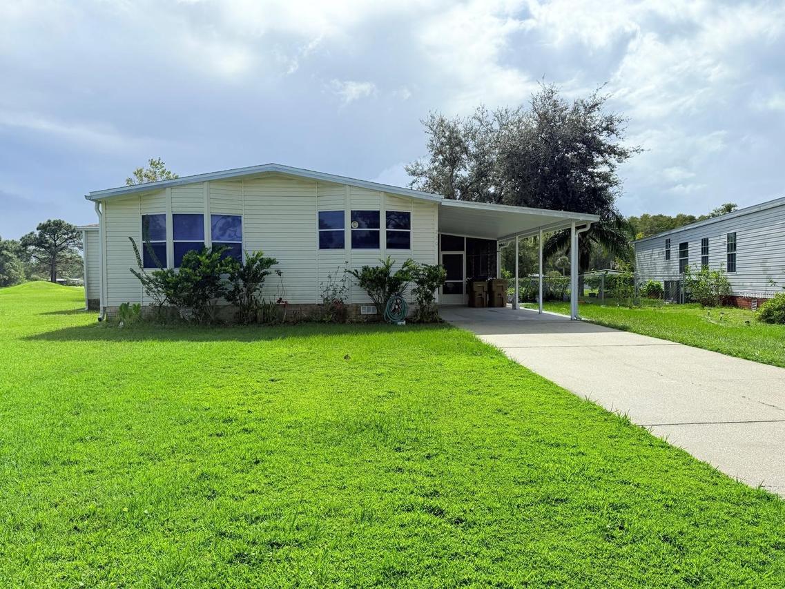 220 Ellsworth Dr., Kissimmee, FL 34758