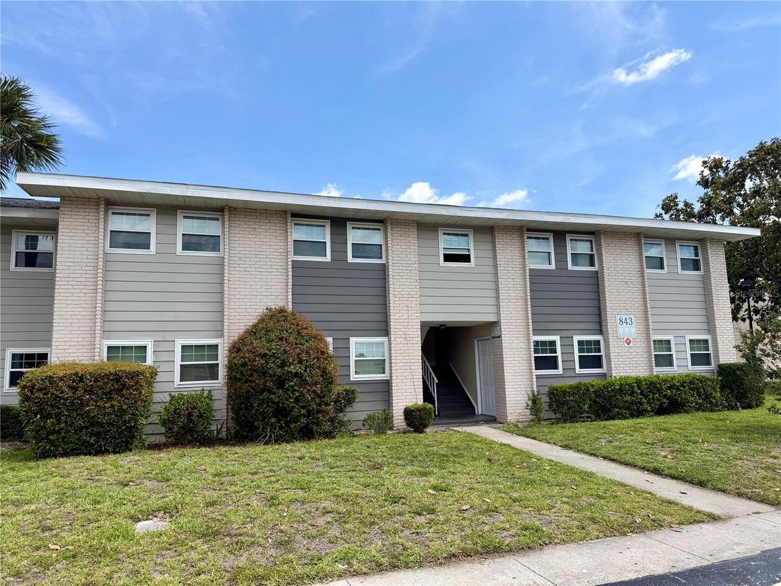 843 Sky Lake Cir. #D, Orlando, FL 32809