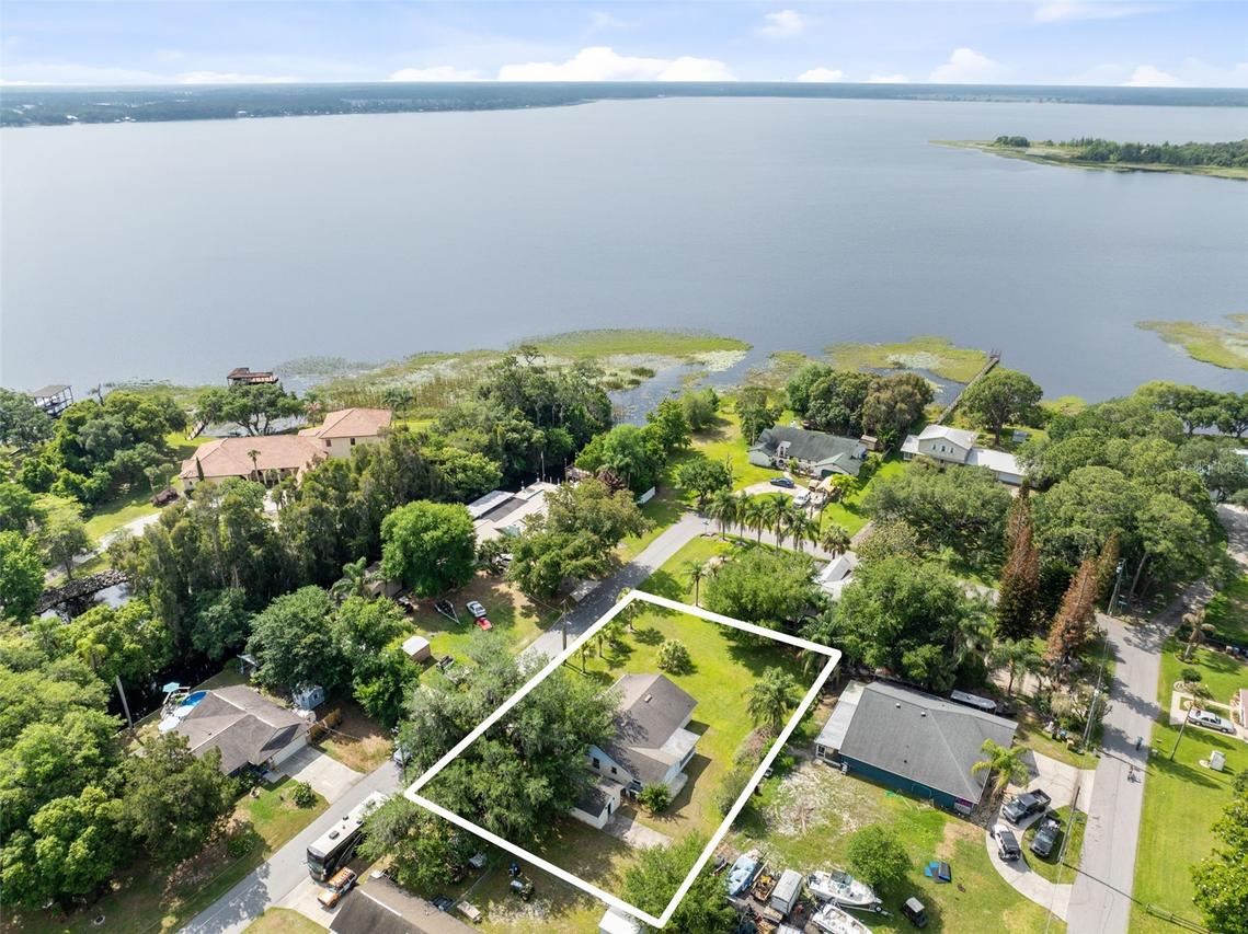 2234 James Dr., St Cloud, FL 34771