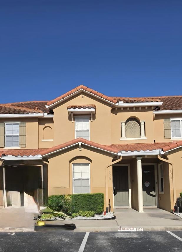 5520 Paradise Cay Cir., Kissimmee, FL 34746