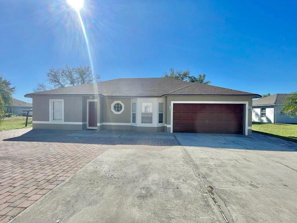 221 Cobalt Dr., Kissimmee, FL 34758