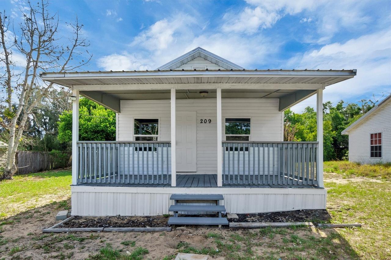 209 Piney Ave., Lake Wales, FL 33898