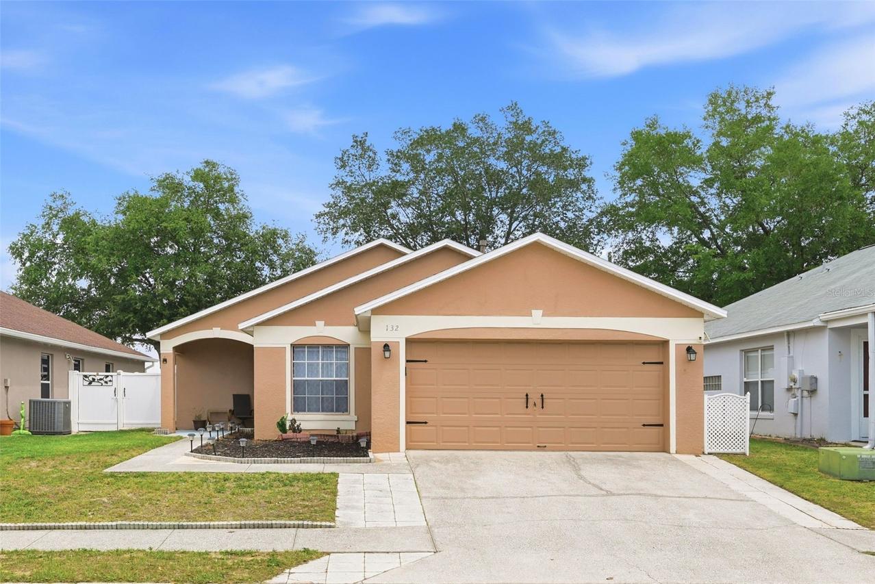 132 Cello St., Davenport, FL 33896
