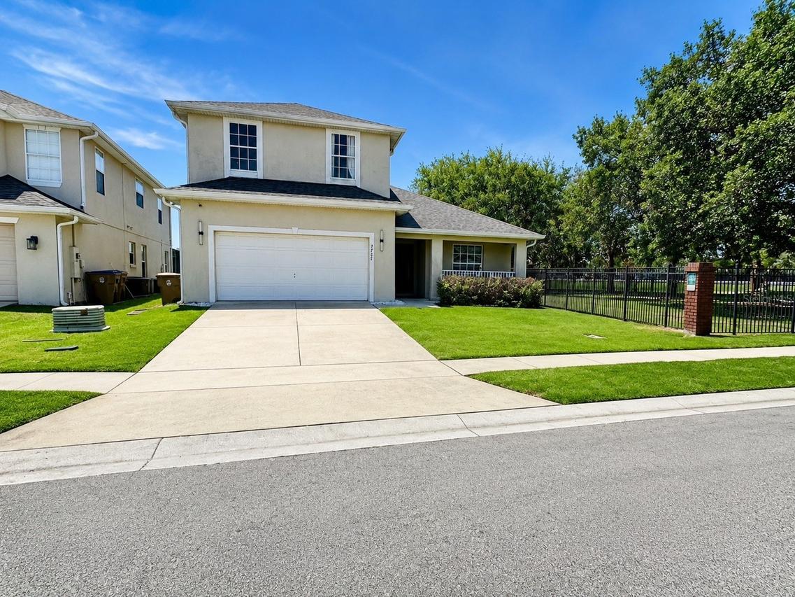 2708 Prestwick Ln., Kissimmee, FL 34744