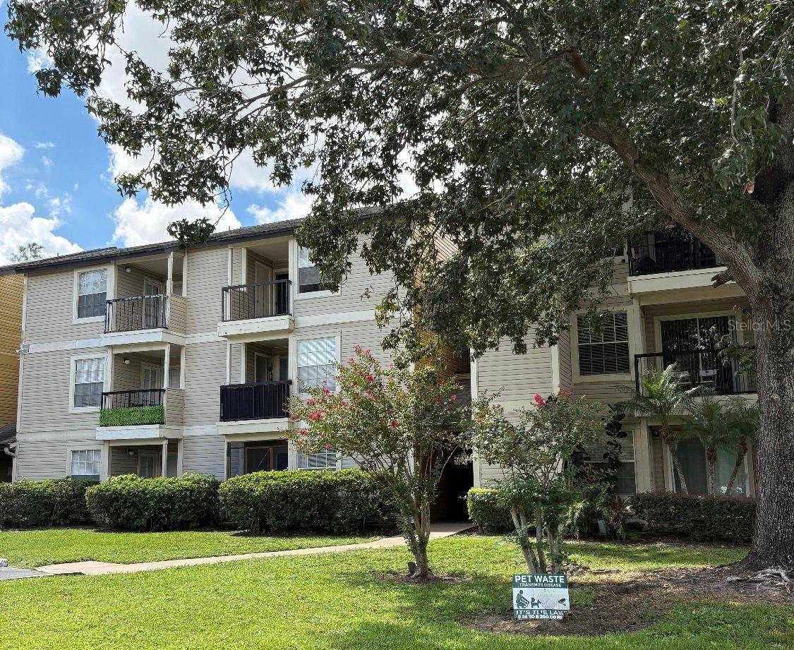 1916 Lake Atriums Cir. #44, Orlando, FL 32839