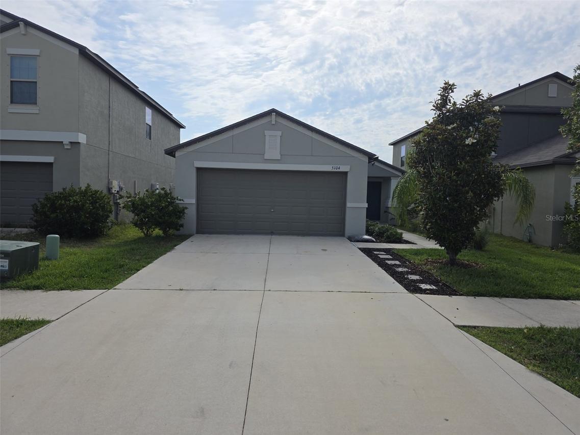 5104 Dandelion St., Apollo Beach, FL 33572
