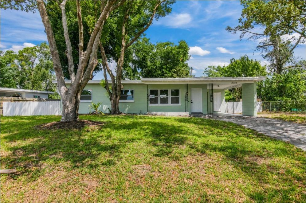 1435 Eden Dr., Apopka, FL 32703