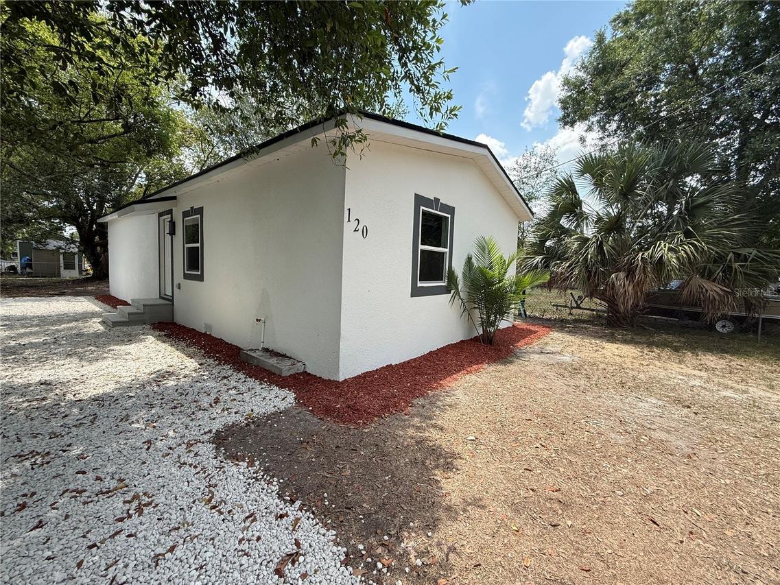120 Herrick St., Auburndale, FL 33823