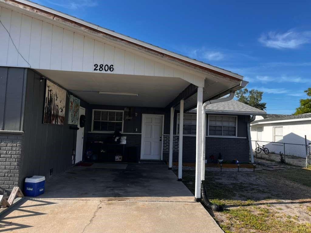 2804 52nd Avenue Dr., Bradenton, FL 34207