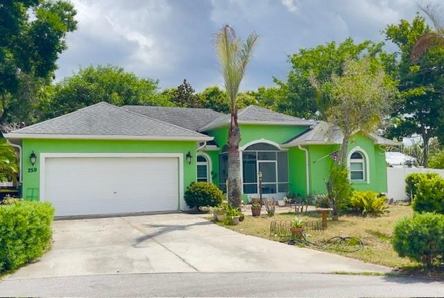 259 Norwalk Cir., Eagle Lake, FL 33839