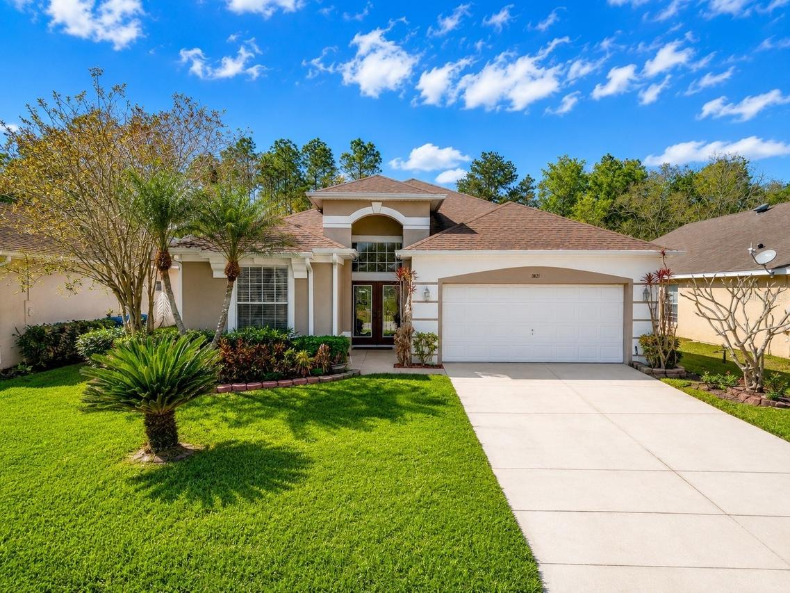 3181 Stonehurst Cir., Kissimmee, FL 34741