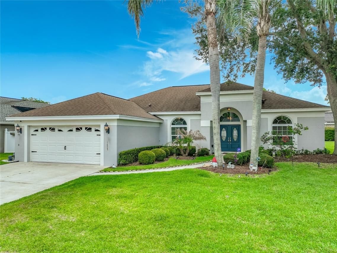 909 Grovesmere Loop, Ocoee, FL 34761