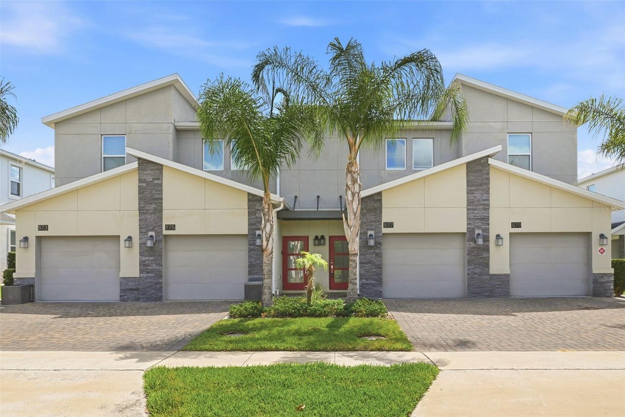877 Ocean Course Ave., Davenport, FL 33896