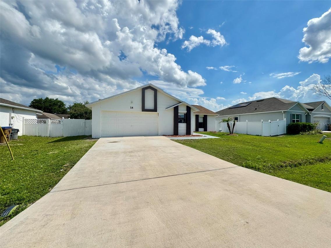 14 York Ct., Kissimmee, FL 34758