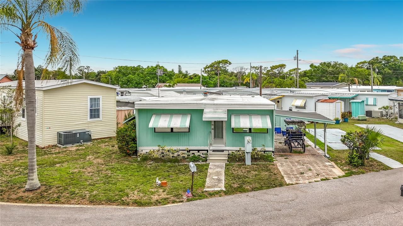 4676 66th Ln. #20, St Petersburg, FL 33709