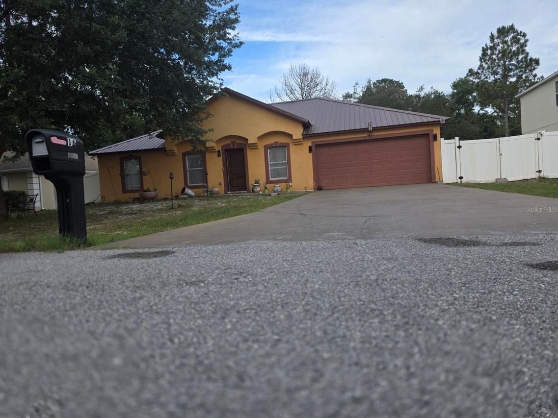 16 Perch Dr., Kissimmee, FL 34759