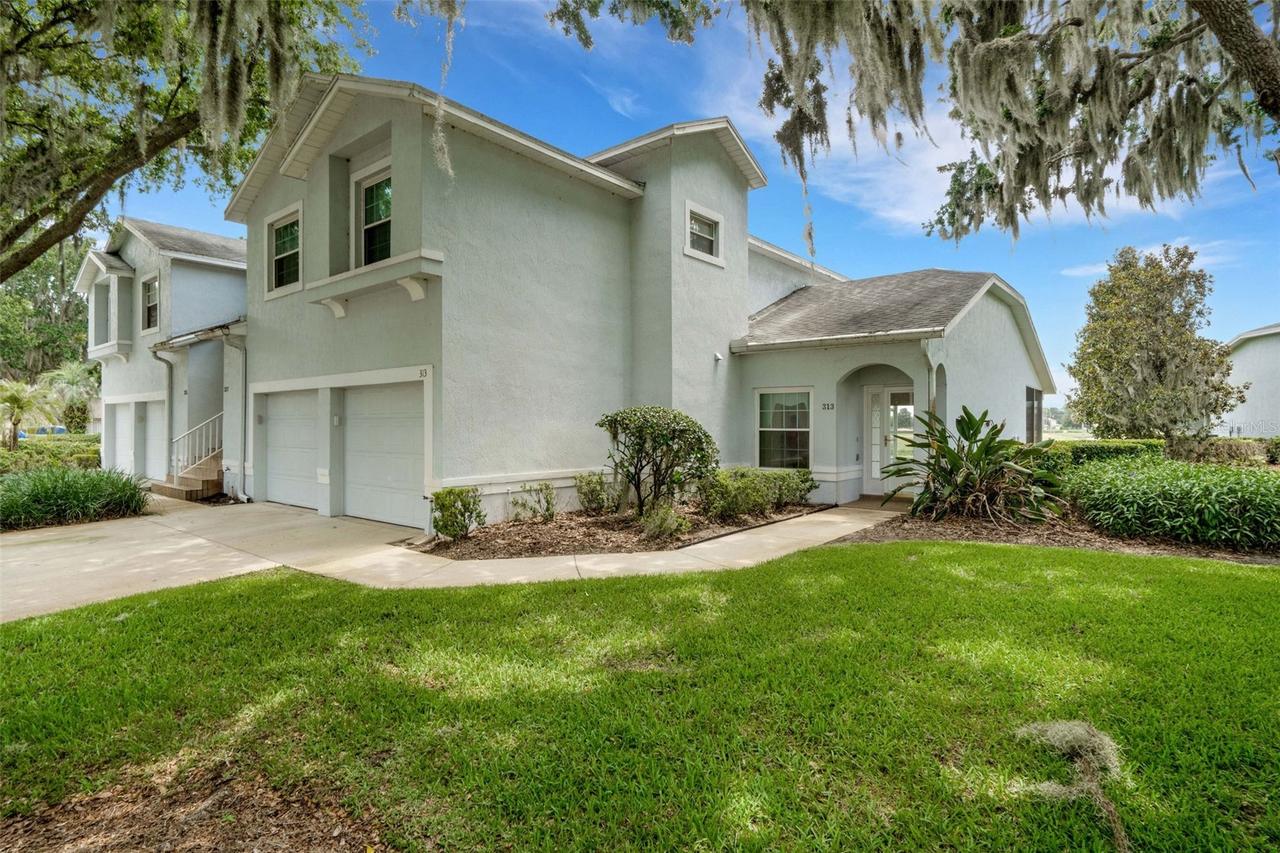 313 Eagle Ridge Dr., Davenport, FL 33837