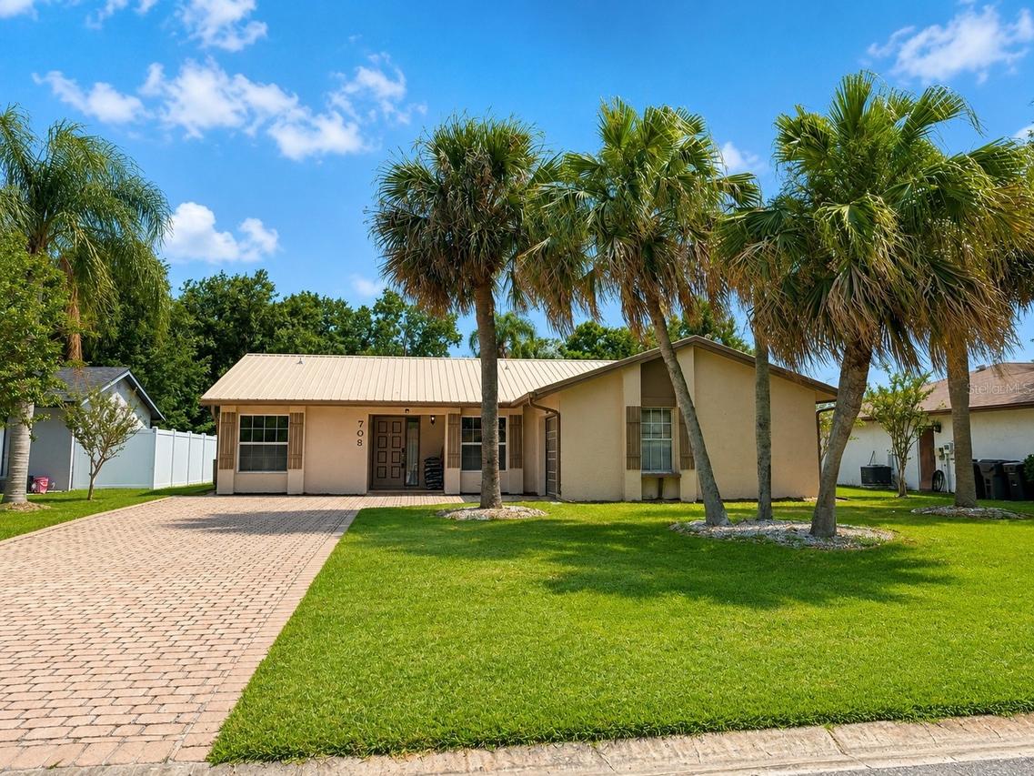 708 Duffer Ln., Kissimmee, FL 34759
