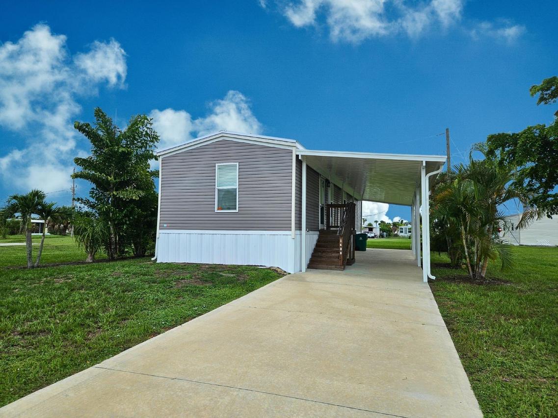 1433 Seagull Dr., Englewood, FL 34224