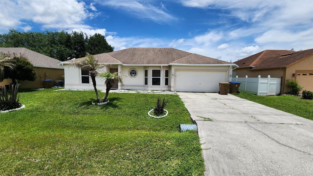 811 Carrousel Ln., Kissimmee, FL 34759