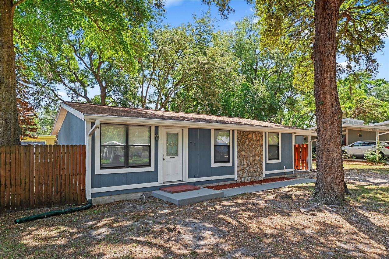 6621 Hill Top Rd., Orlando, FL 32810