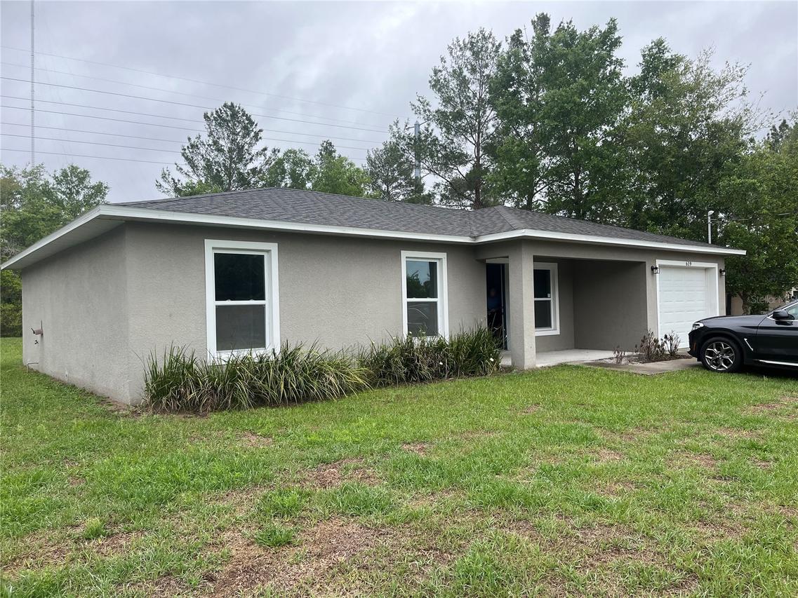619 Hickory Ave., Orange City, FL 32763