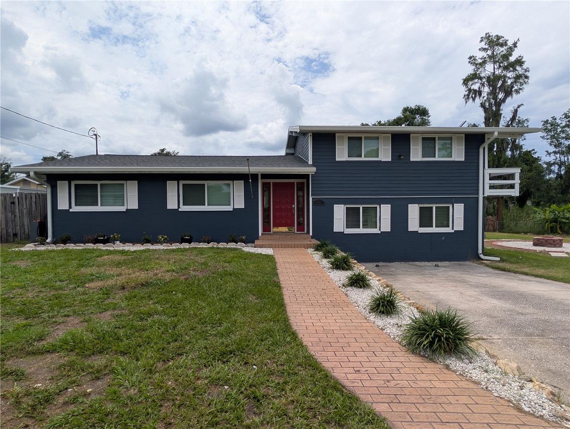 1011 N Palm Dr., Plant City, FL 33563