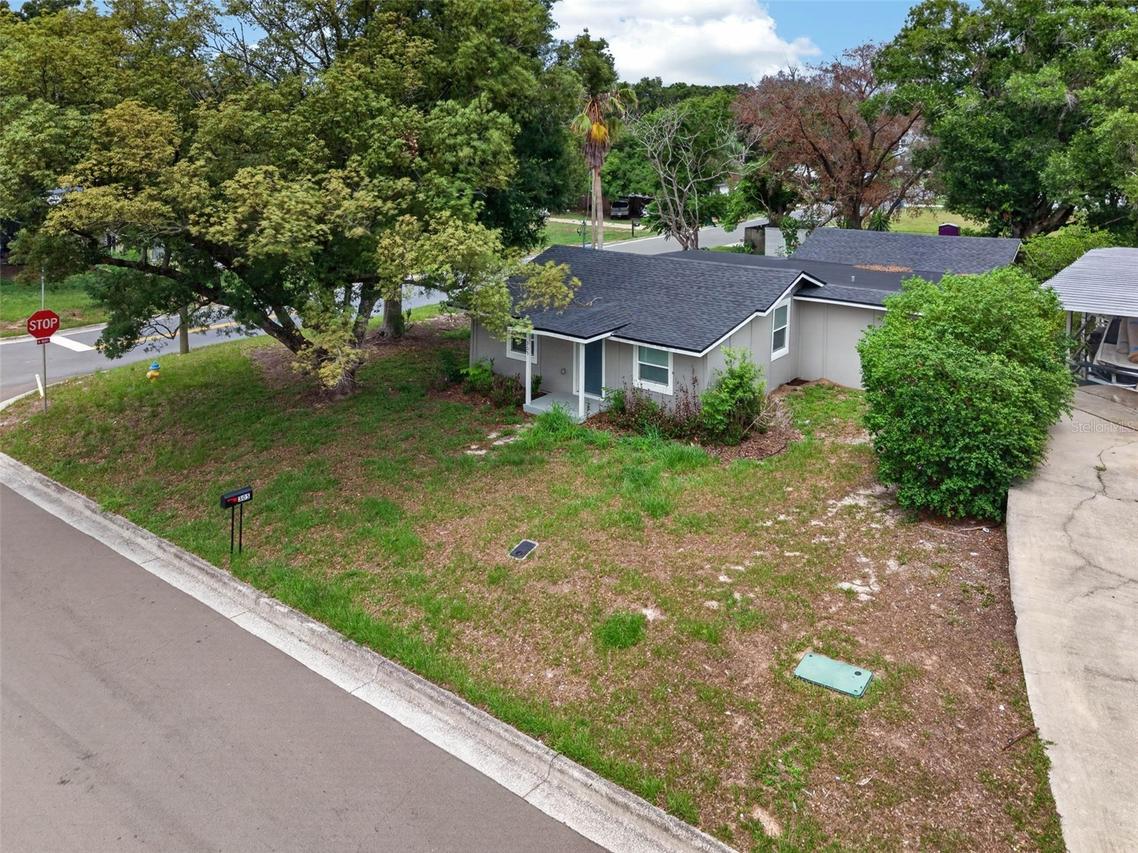 305 S Sharp St., Lake Wales, FL 33853