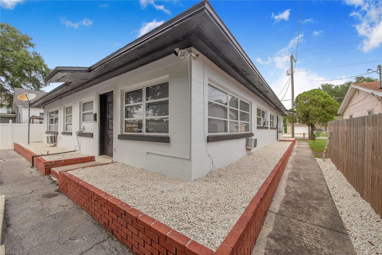 275 7th St., Winter Haven, FL 33880