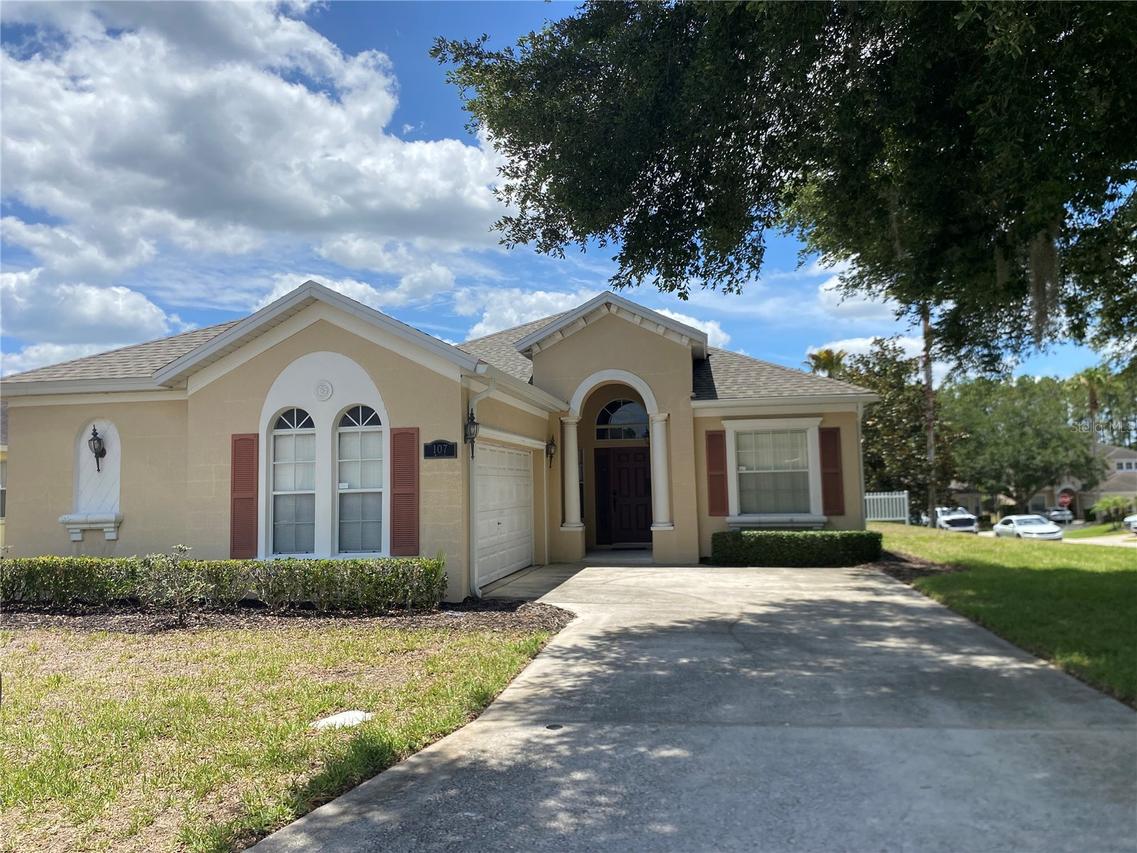 107 Amaca Ln., Davenport, FL 33897