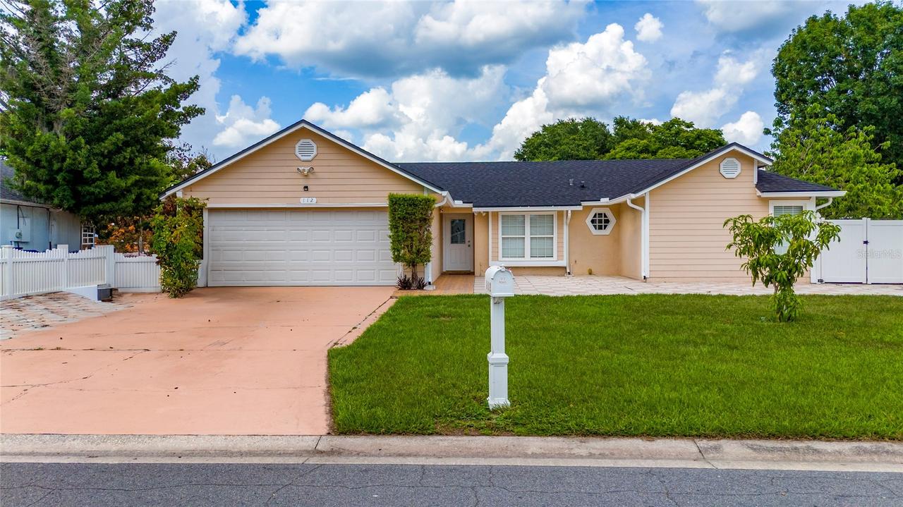 112 Rosewood Ct., Kissimmee, FL 34743