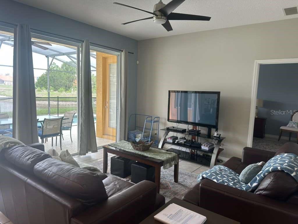 109 Miro Dr., Davenport, FL 33837