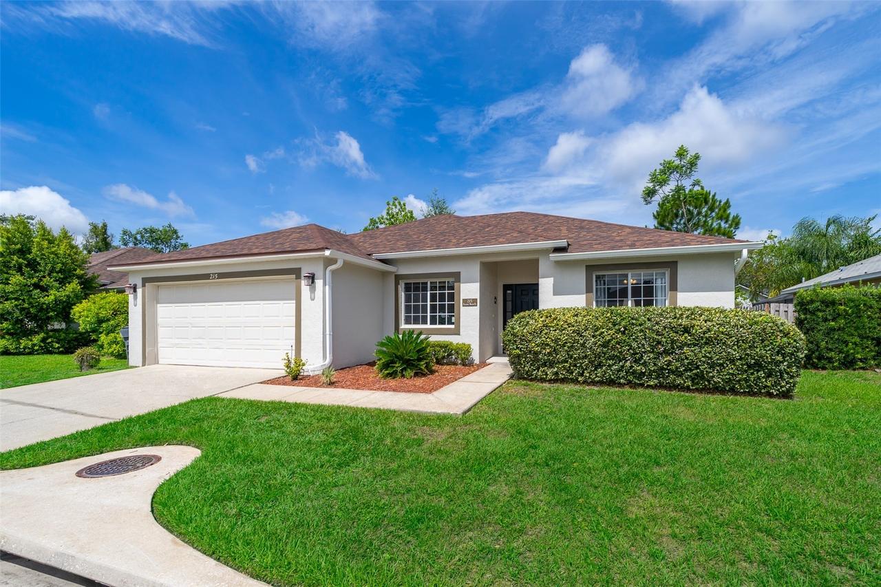 215 Paradise Woods Pl., Davenport, FL 33896
